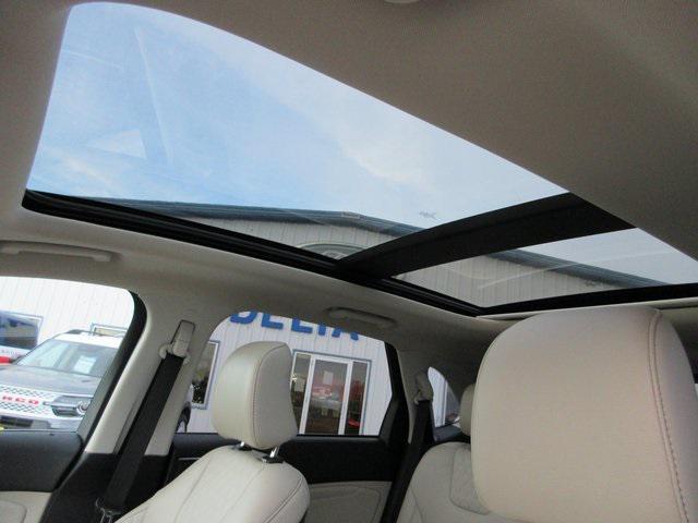 used 2024 Ford Edge car, priced at $34,900