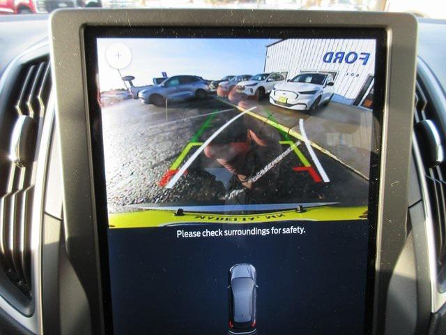 used 2024 Ford Edge car, priced at $27,900