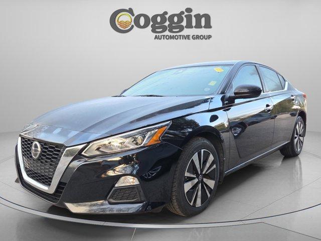 used 2022 Nissan Altima car, priced at $17,067