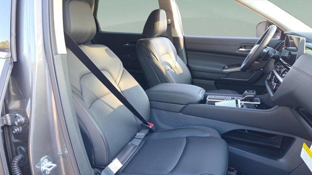 new 2026 Nissan Pathfinder car, priced at $42,142