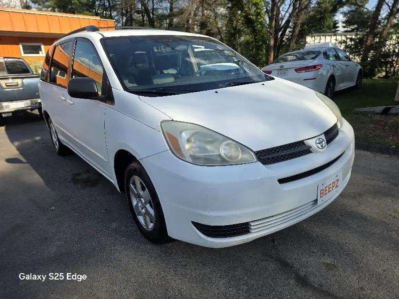 used 2005 Toyota Sienna car, priced at $4,450