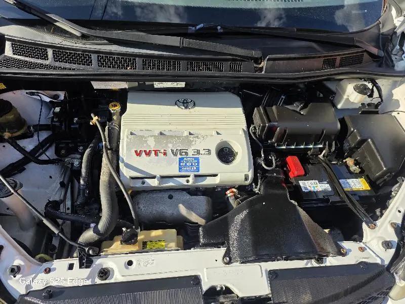 used 2005 Toyota Sienna car, priced at $4,450