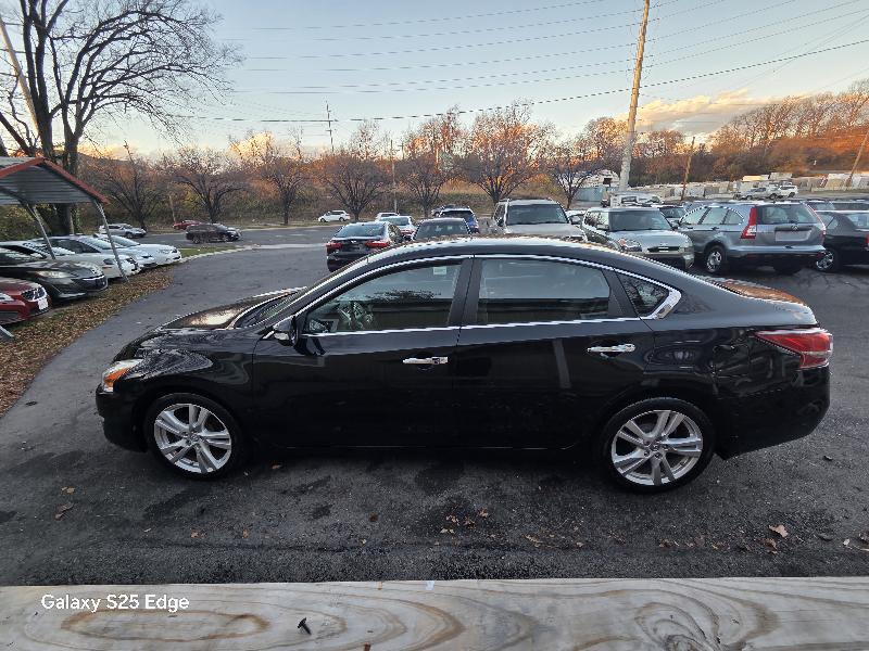 used 2013 Nissan Altima car, priced at $5,700