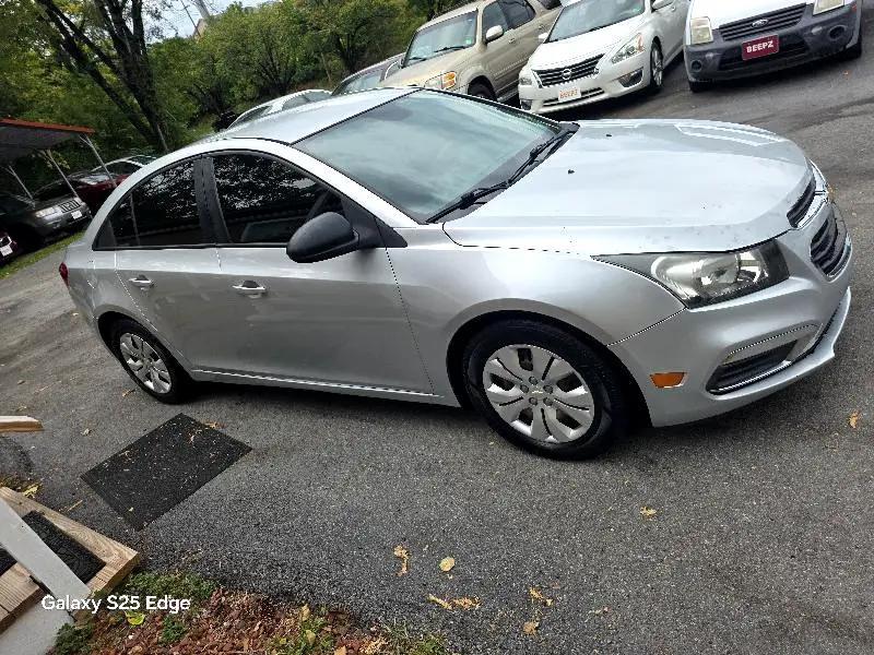 used 2016 Chevrolet Cruze Limited car, priced at $6,800