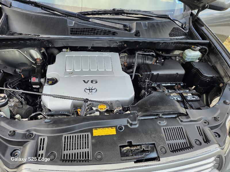 used 2008 Toyota Highlander car, priced at $7,200