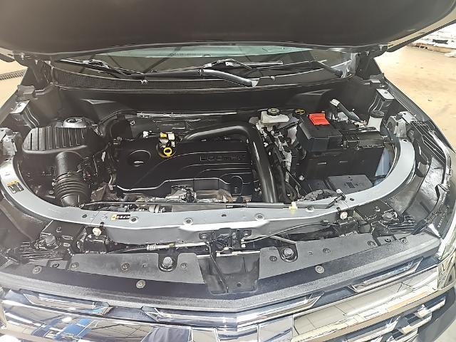 used 2025 Chevrolet Equinox car, priced at $28,059