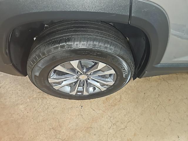 used 2025 Chevrolet Equinox car, priced at $28,059