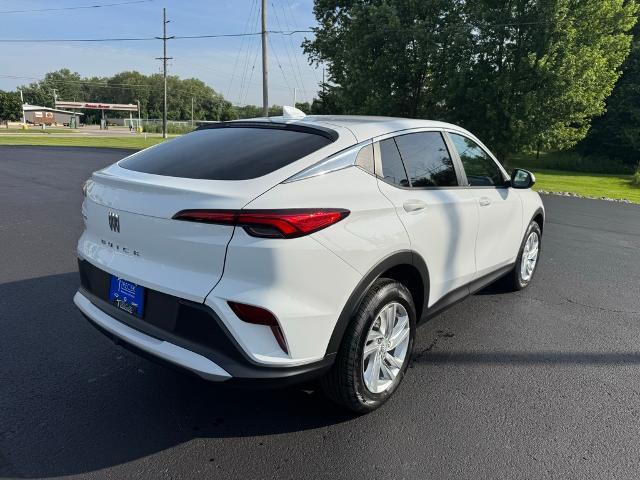 new 2025 Buick Envista car, priced at $25,600