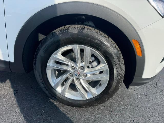 new 2025 Buick Envista car, priced at $25,600