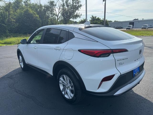new 2025 Buick Envista car, priced at $25,600