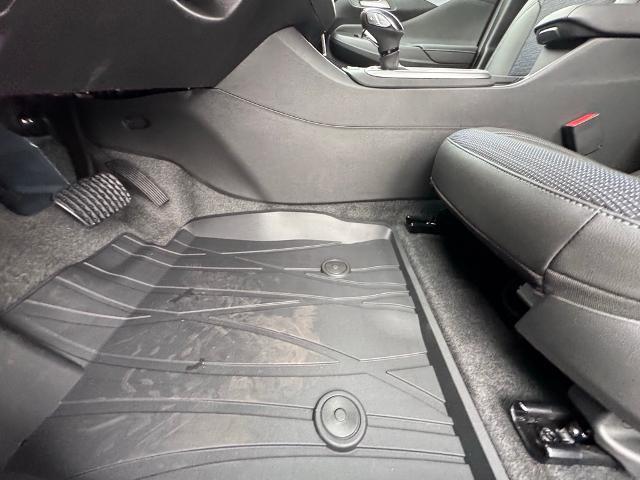 new 2025 Buick Envista car, priced at $24,800