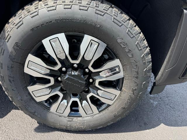 new 2025 GMC Sierra 2500 car, priced at $83,400