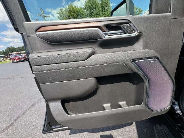 new 2025 GMC Sierra 2500 car, priced at $83,400