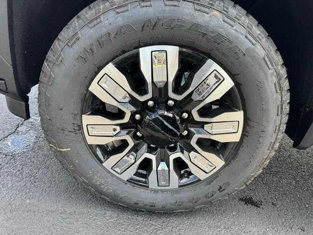 new 2025 GMC Sierra 2500 car, priced at $83,400