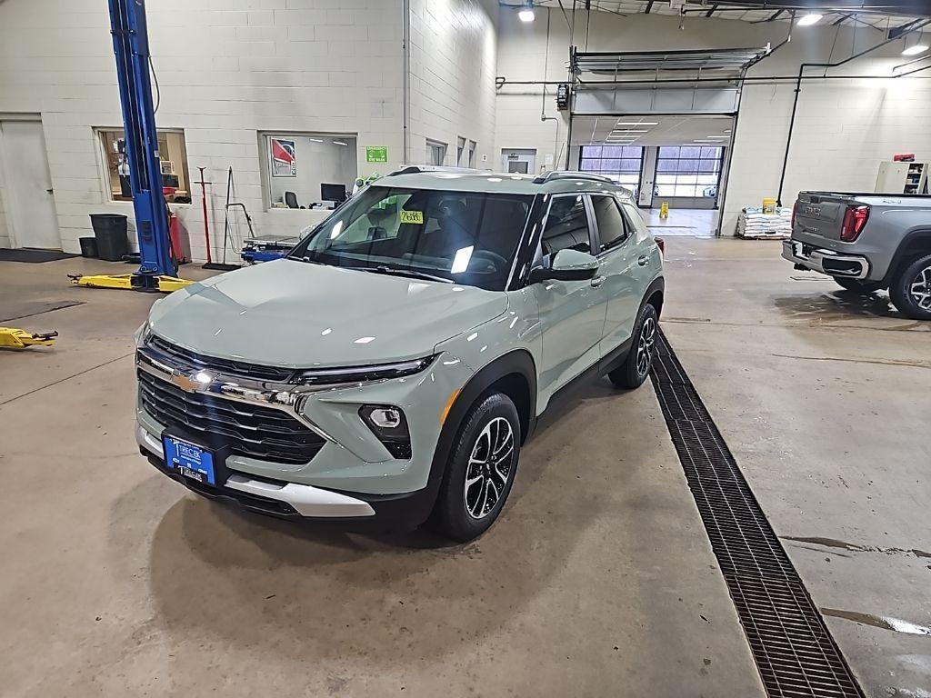new 2026 Chevrolet TrailBlazer car, priced at $30,312