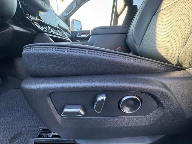 new 2025 GMC Sierra 2500 car, priced at $83,400