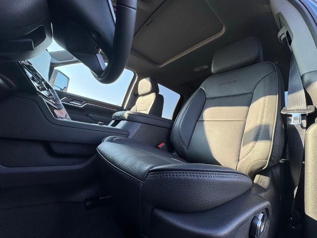 new 2025 GMC Sierra 2500 car, priced at $83,400