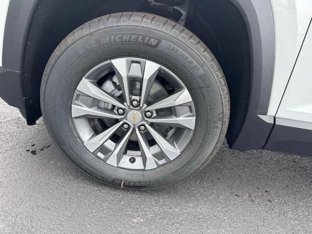 new 2026 Chevrolet Equinox car, priced at $33,100