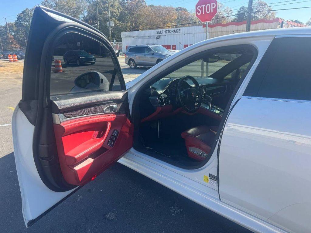 used 2016 Porsche Panamera car