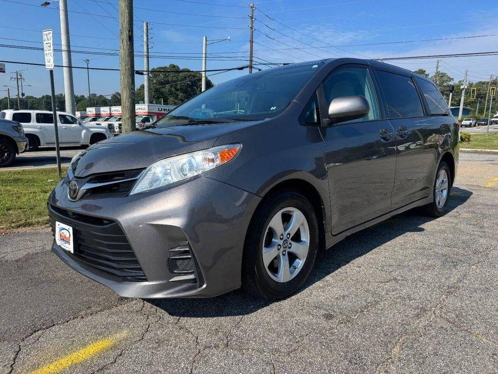 used 2018 Toyota Sienna car