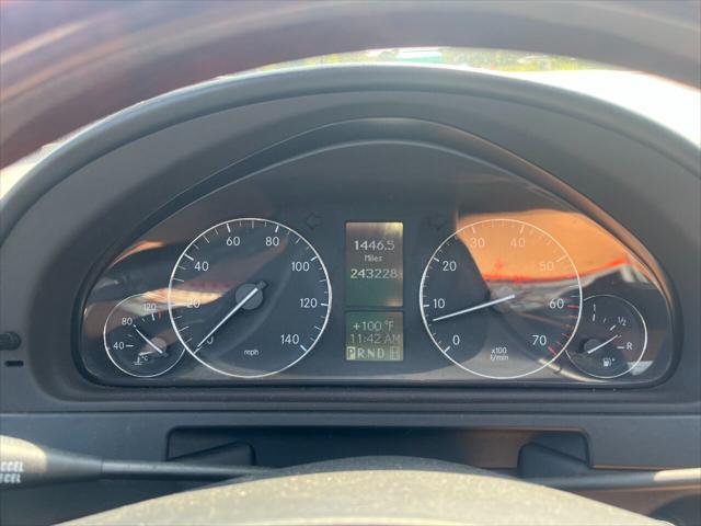 used 2009 Mercedes-Benz G-Class car, priced at $34,999