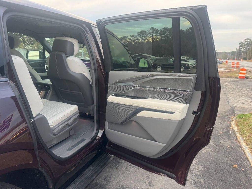 used 2025 Cadillac Escalade IQ car
