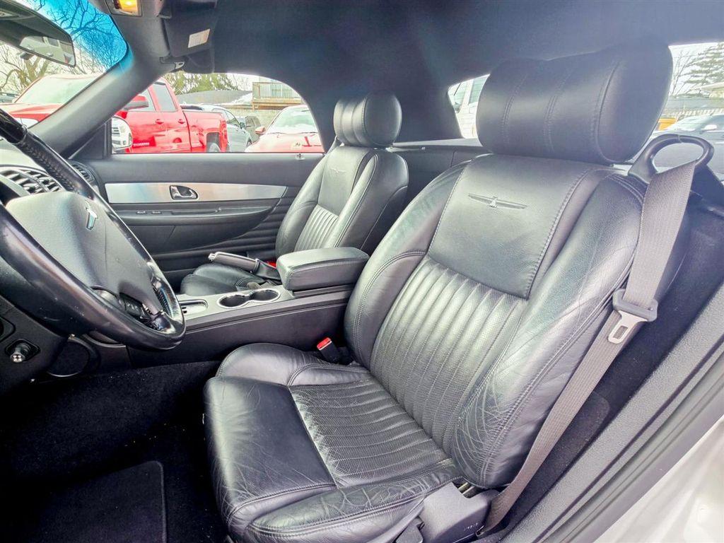 used 2004 Ford Thunderbird car