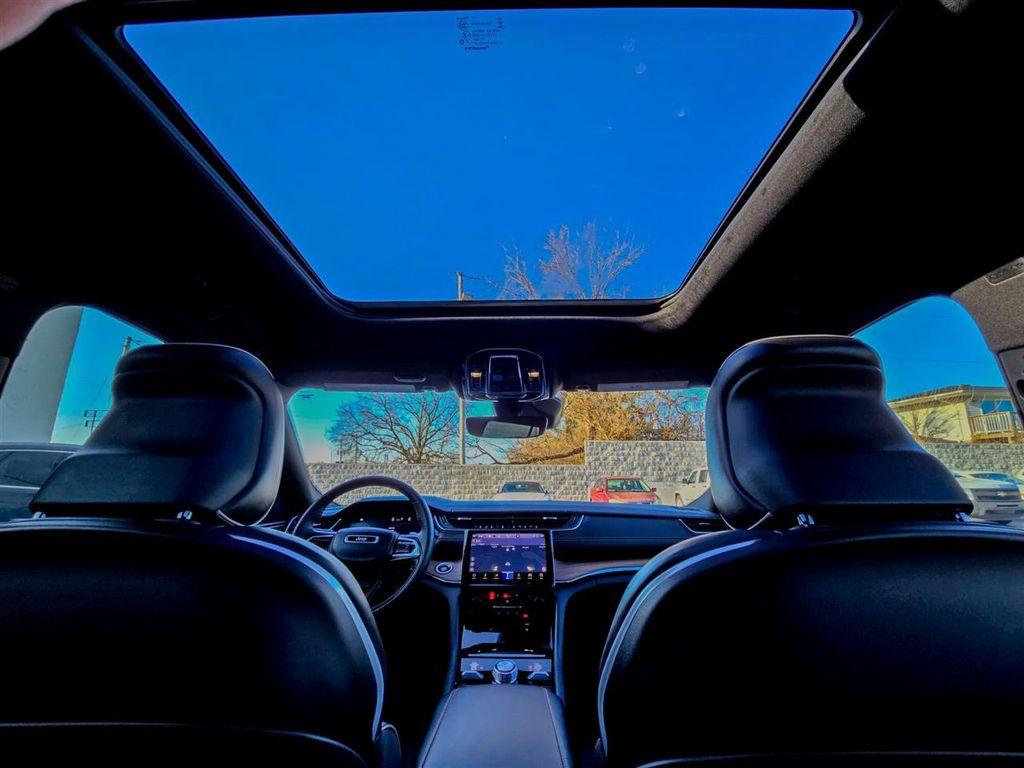 used 2025 Jeep Grand Cherokee L car, priced at $55,300