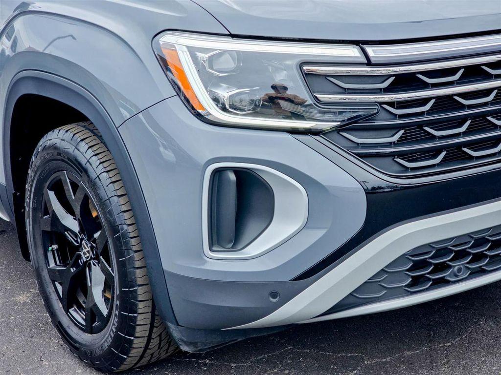 used 2024 Volkswagen Atlas car, priced at $37,700