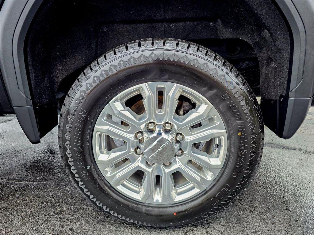 used 2021 GMC Sierra 2500 car, priced at $48,600