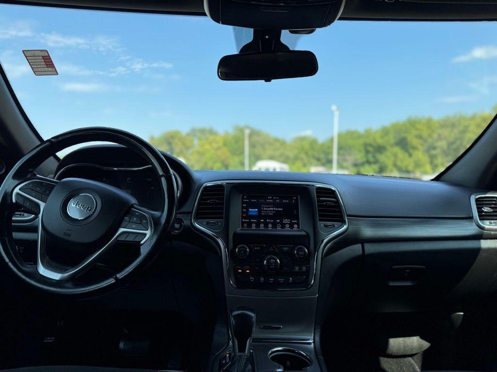 used 2020 Jeep Grand Cherokee car, priced at $17,789