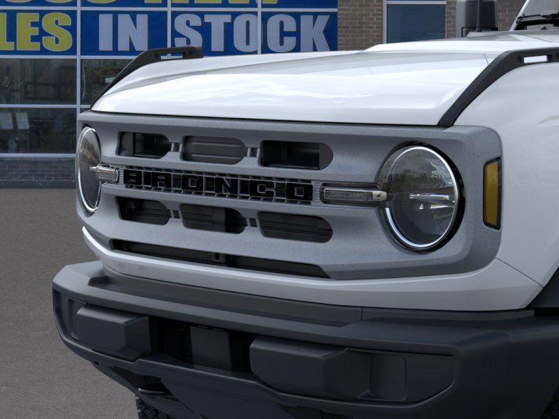 new 2025 Ford Bronco car, priced at $43,352