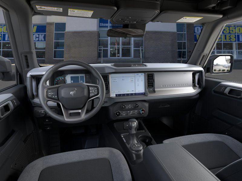 new 2025 Ford Bronco car, priced at $43,352