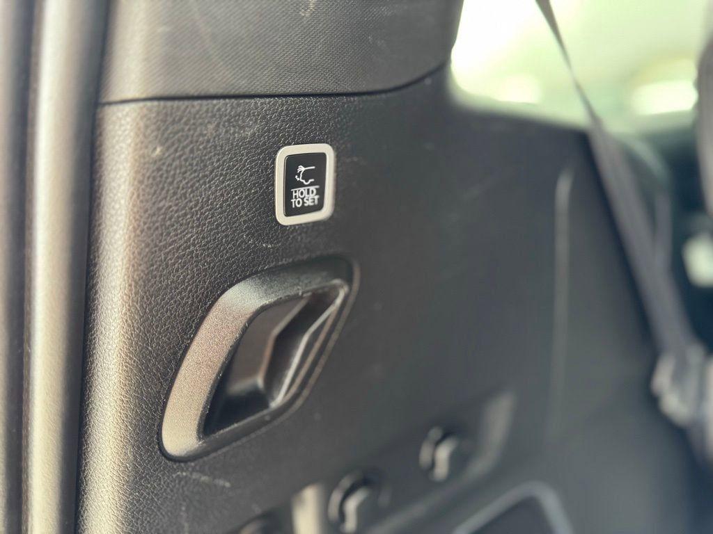 used 2022 Jeep Wagoneer car, priced at $40,595