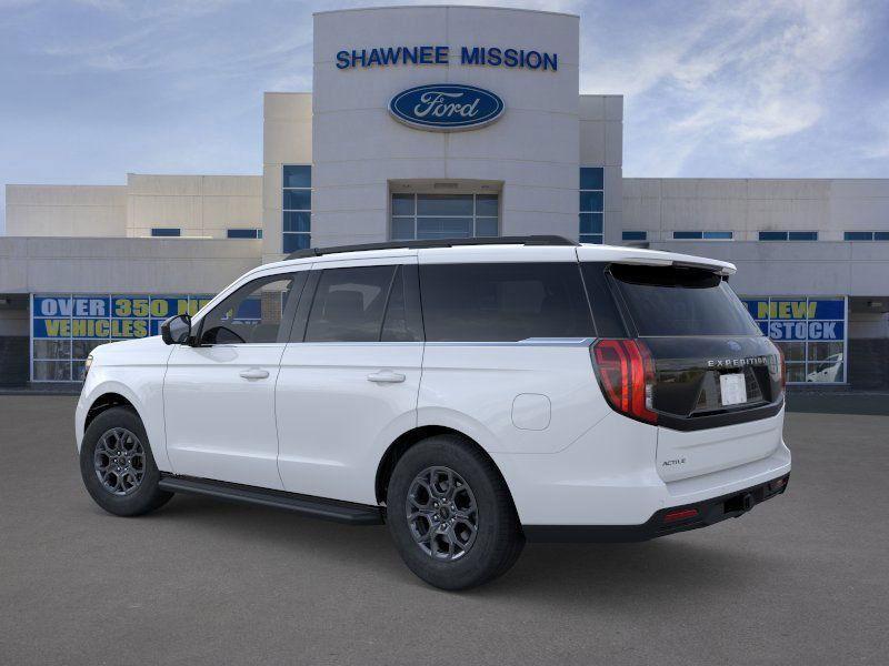 new 2025 Ford Expedition car, priced at $68,900