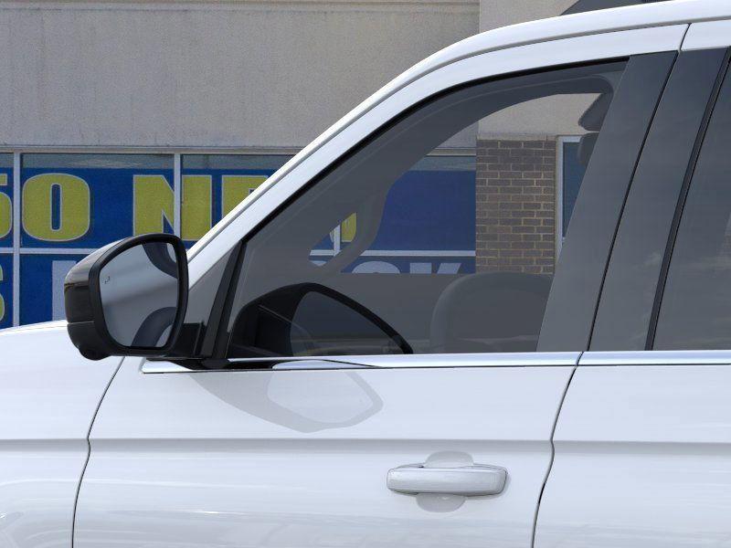 new 2025 Ford Expedition car, priced at $68,900