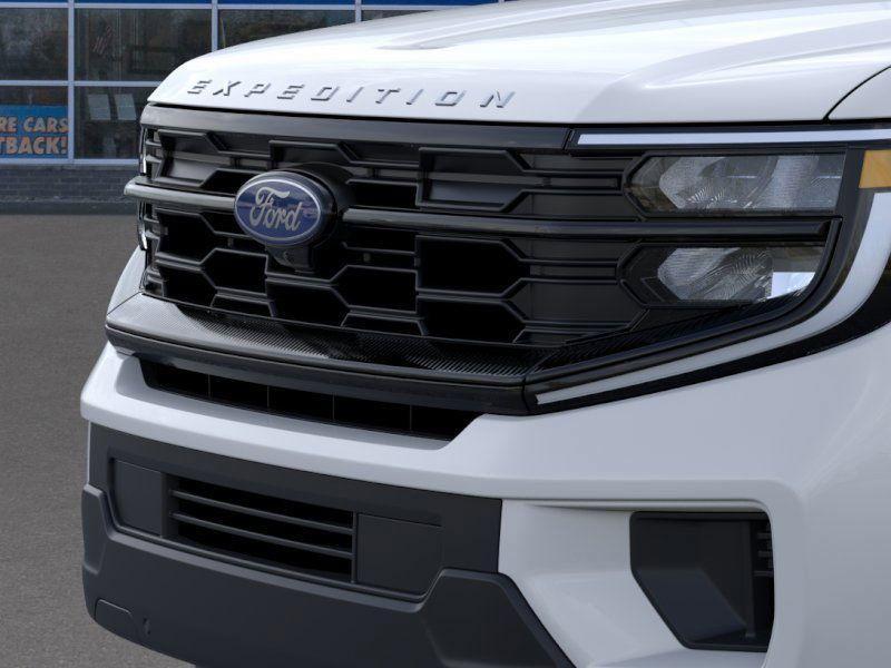 new 2025 Ford Expedition car, priced at $68,900