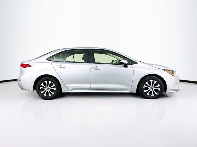2022 Classic Silver Metallic Toyota Corolla Hybrid