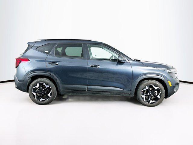 used 2025 Kia Seltos car, priced at $18,996