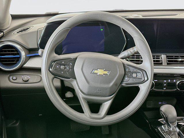 used 2025 Chevrolet Trax car, priced at $18,747
