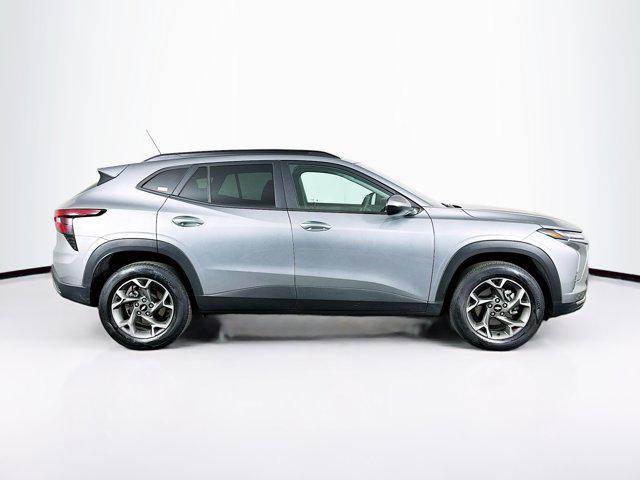 used 2025 Chevrolet Trax car, priced at $18,747
