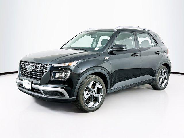 used 2025 Hyundai Venue car, priced at $17,996
