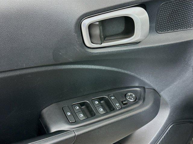 used 2025 Hyundai Venue car, priced at $17,996