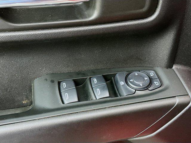 used 2024 Chevrolet Silverado 1500 car, priced at $29,987