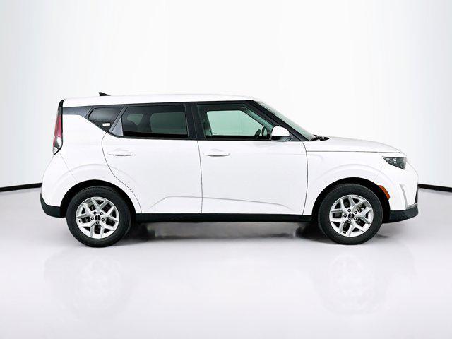used 2025 Kia Soul car, priced at $17,497