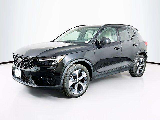 used 2023 Volvo XC40 car, priced at $27,496