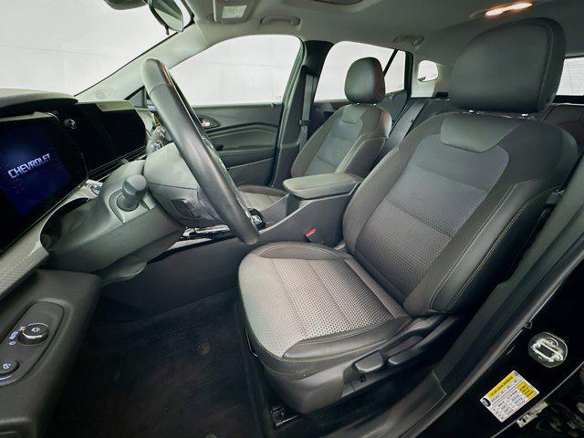 used 2024 Chevrolet Trax car, priced at $19,686