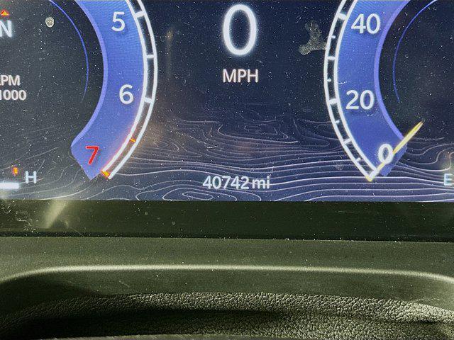 used 2024 Jeep Grand Cherokee car, priced at $29,996