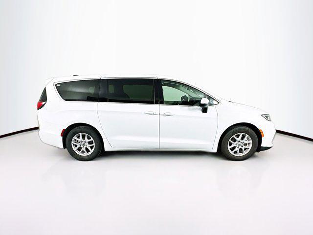 used 2023 Chrysler Pacifica car, priced at $21,996