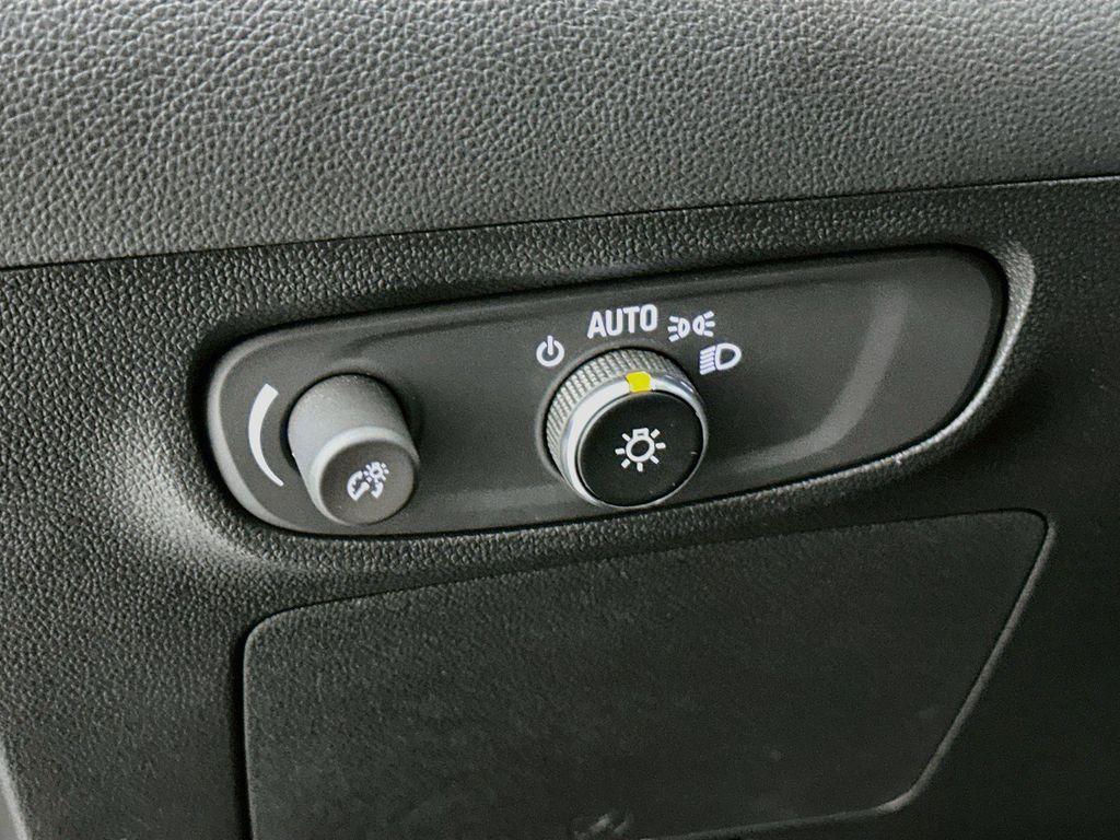 used 2025 Buick Encore GX car, priced at $19,396